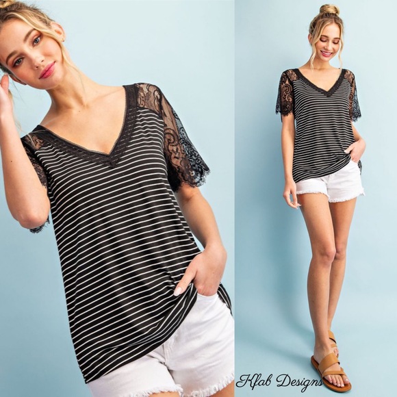 ❤️LAST 1! SALE! V Neck Lace Trim Super Soft Top! - Picture 6 of 9